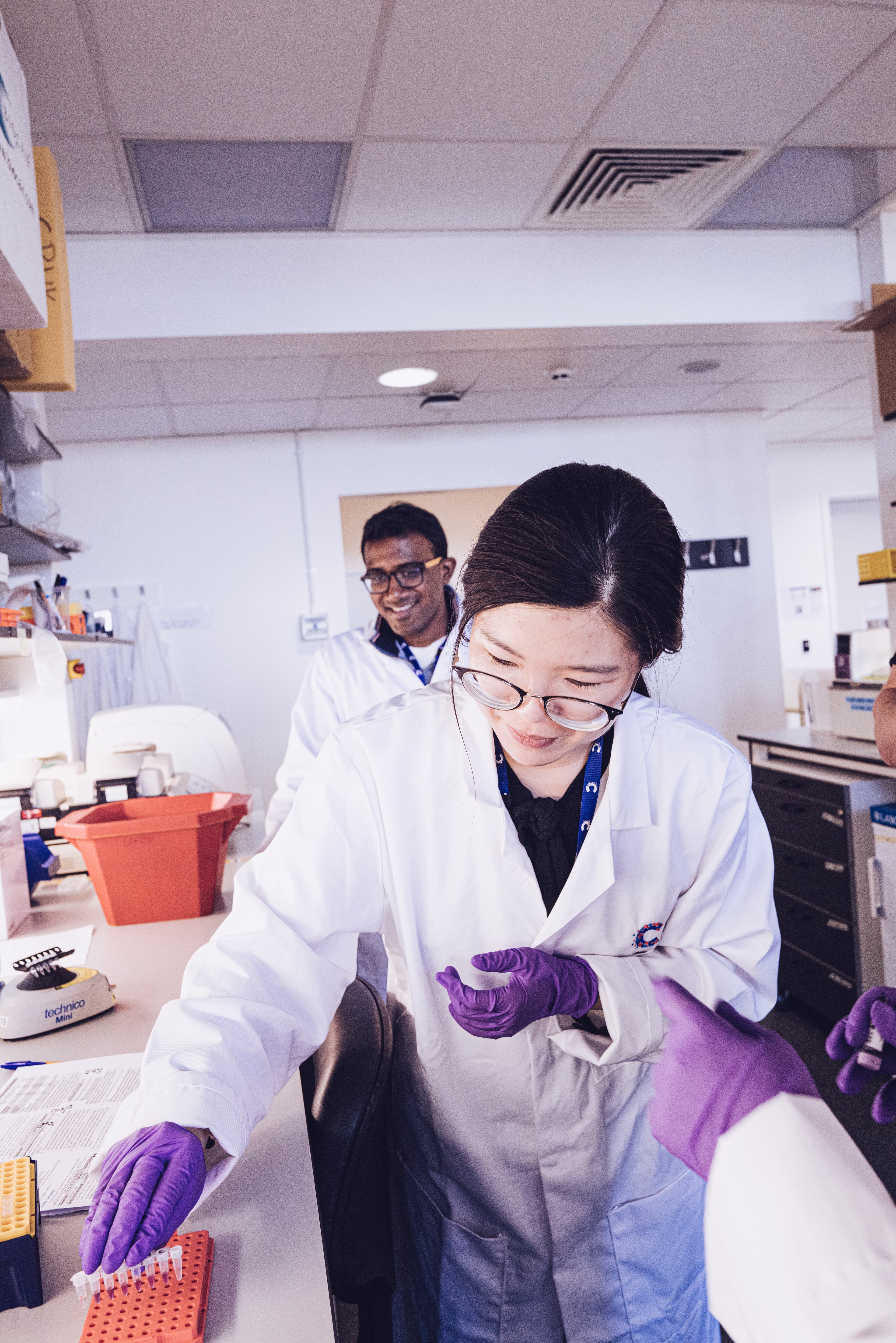 Group of researchers working in the lab.